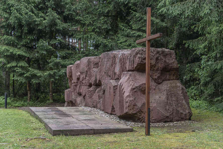 Polonia - Treblinka 52 - Lugar de Ejecución.jpg